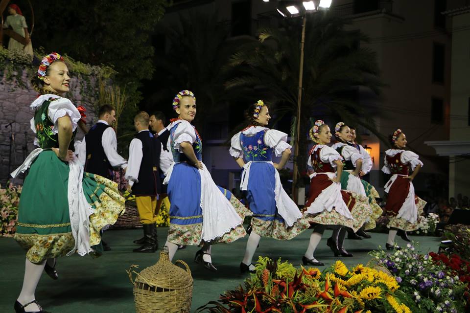 Festival_Nacional_e_Internacional_de_Folclore_Ponta_do_Sol