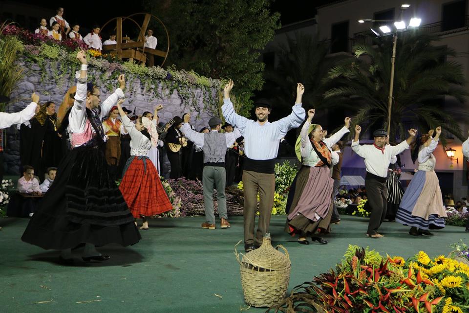 Festival_Nacional_e_Internacional_de_Folclore_Ponta_do_Sol